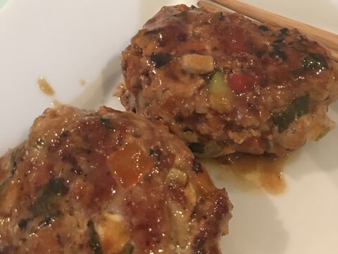 具材たっぷり豆腐ハンバーグ